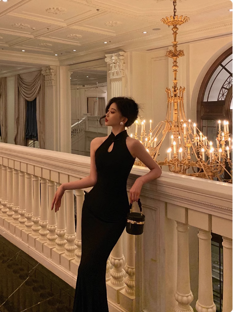 Elegante vestido de sirena con escote alto, negro, sin mangas, para fiesta de cumpleaños número 23, ideas para vestidos de cumpleaños para mujeres DP1425