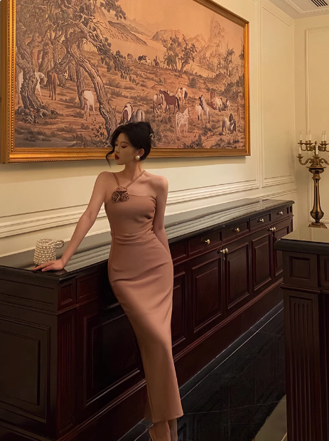 Elegante vestido rosa empolvado sin mangas para cumpleaños número 23. Ideas de vestidos de cumpleaños para mujeres (DP1433).