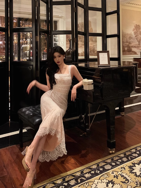 Elegante vestido de fiesta de sirena con encaje blanco y cuadrados para cumpleaños número 21. Ideas de vestidos de cumpleaños para mujeres (DP1446)