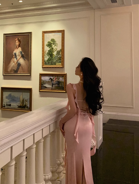 Vestido elegante de sirena con tirantes finos de satén rosa para 21 cumpleaños. Ideas para vestidos de cumpleaños para mujeres (DP1455).