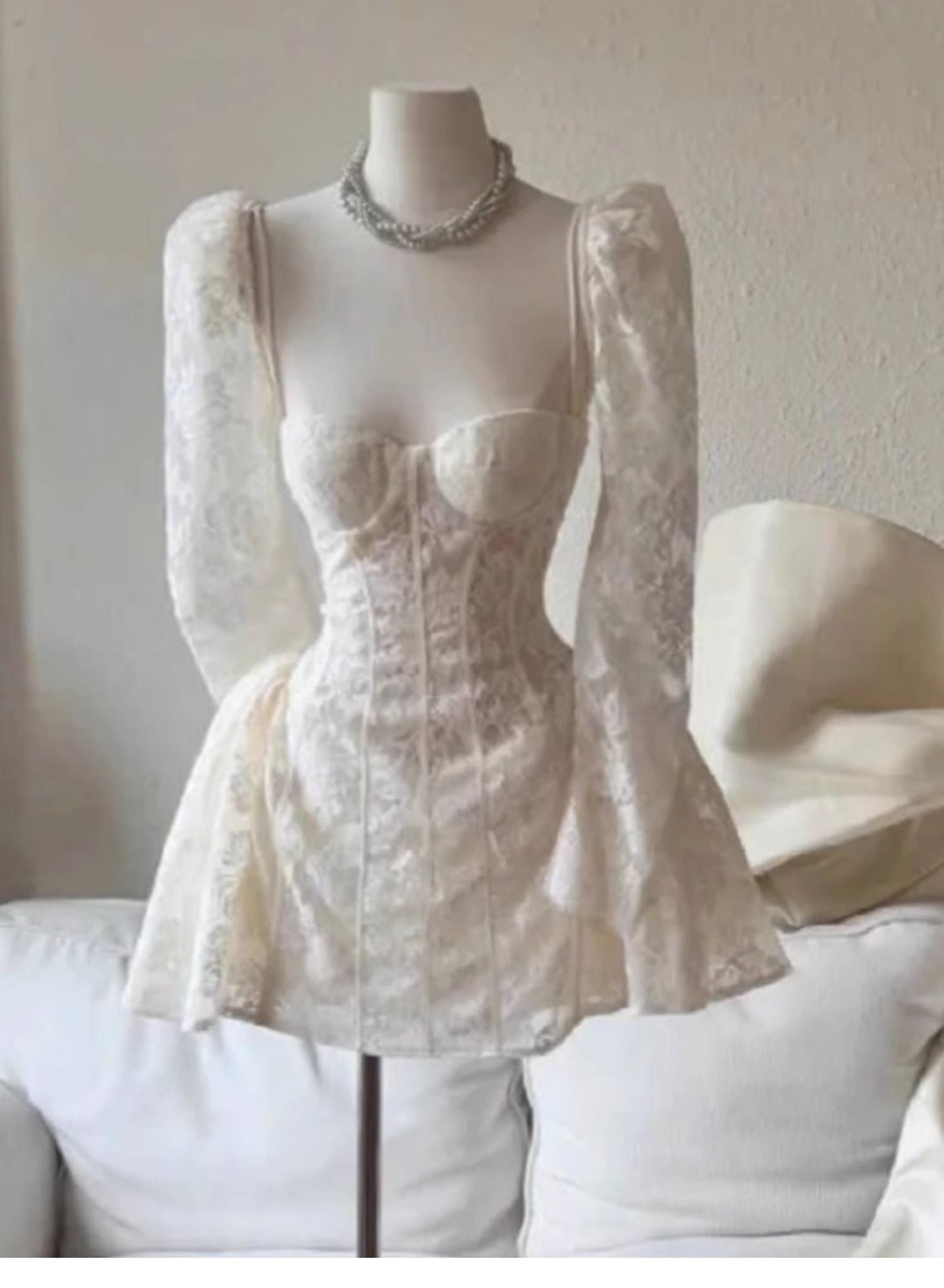 Vestido de verano blanco de encaje con escote en forma de corazón, manga corta y larga, minivestido de cumpleaños para fiesta de cumpleaños número 23, DP1721