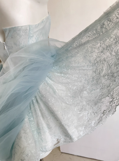 Hermoso vestido de fiesta corto con escote en forma de corazón y encaje azul para el regreso a casa, vestido de verano para adolescentes mayores DP1793