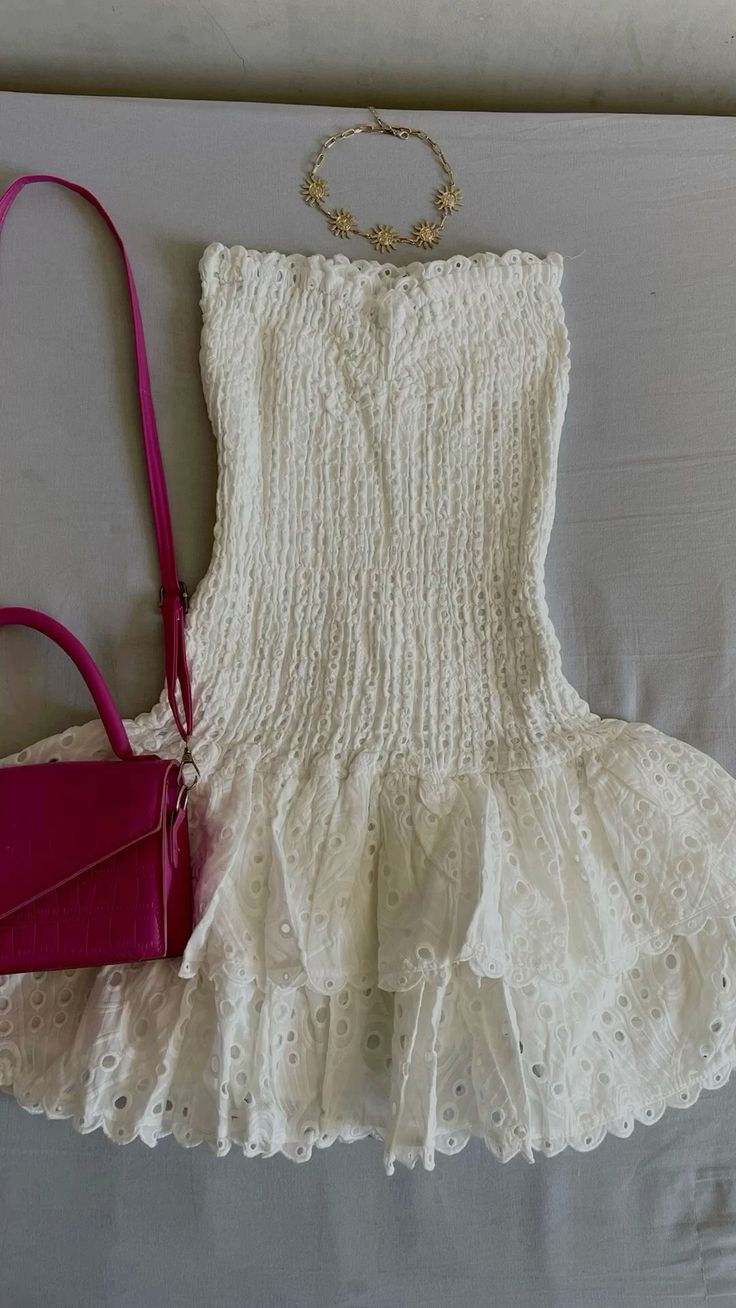 Vestido blanco de verano sin tirantes, estilo minivestido para fiesta de bienvenida, ideal para cumpleaños número 18, DP1939