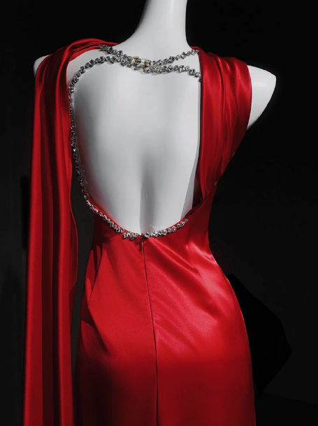 Gorgeous Sheath Strapless Red Satin Slit Prom Dresses Formal Summer Wedding Guest Dresses Wedding Guest Outfits DP2278