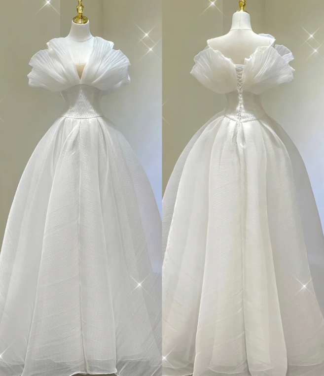 Vestido de novia atemporal, sin tirantes, largo, de tul blanco, con cola larga, DP412