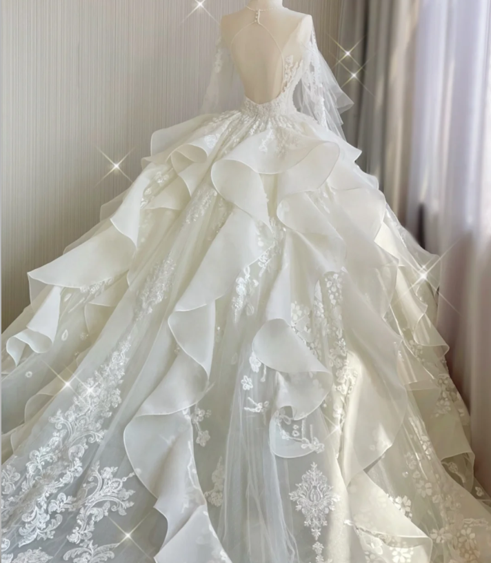 Vestido de novia blanco único con escote redondo y encaje, mangas largas, DP419