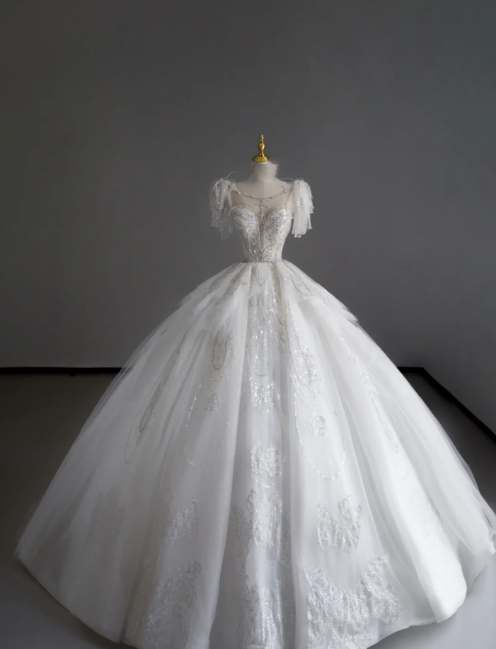 Vestido de novia atemporal con escote redondo, mangas cortas, satén blanco, cola larga, DP507