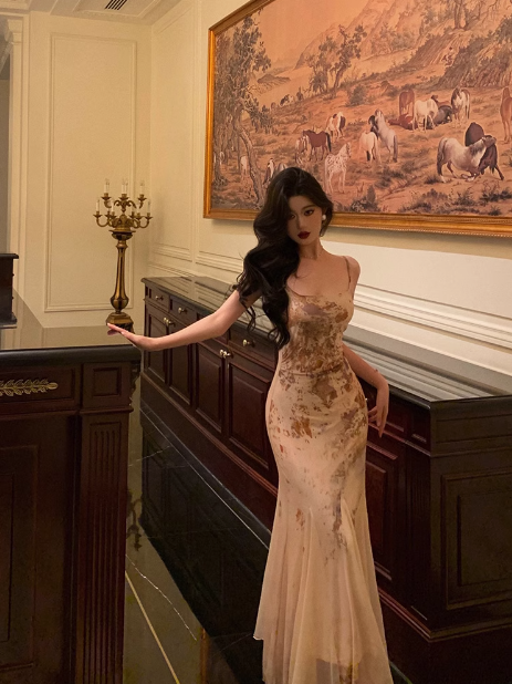 Vestido largo elegante de sirena con tirantes finos para cumpleaños número 18, atuendos para cumpleaños número 21, ideas de vestidos de cumpleaños para mujeres DP599