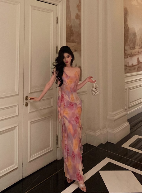 Vestido largo elegante de gasa con estampado floral rosa y corte sirena para fiesta de 18 cumpleaños. Ideas para vestidos de cumpleaños de 21 años para mujeres (DP601)