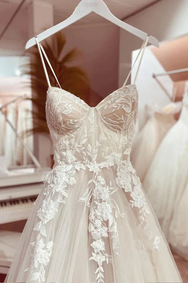 Vestido de novia elegante con tirantes finos italianos, corte A, encaje, DP636