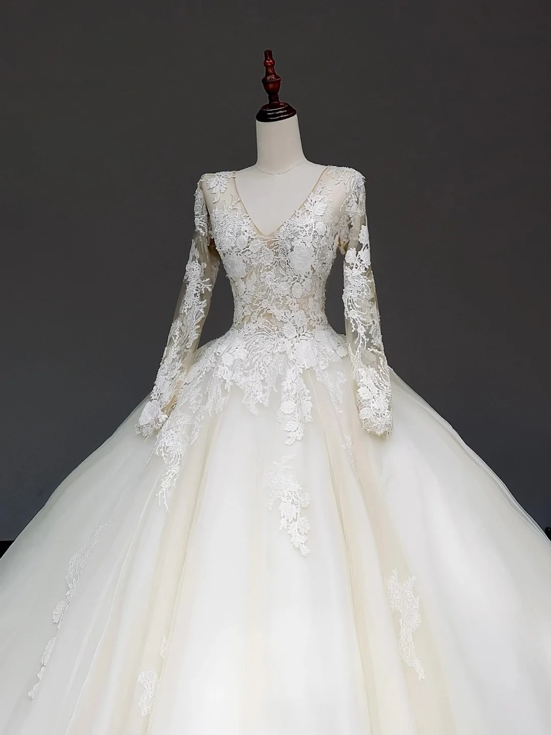 Vestido de novia único, vestido de fiesta, escote en V, mangas largas, encaje blanco, vestidos de novia DP843