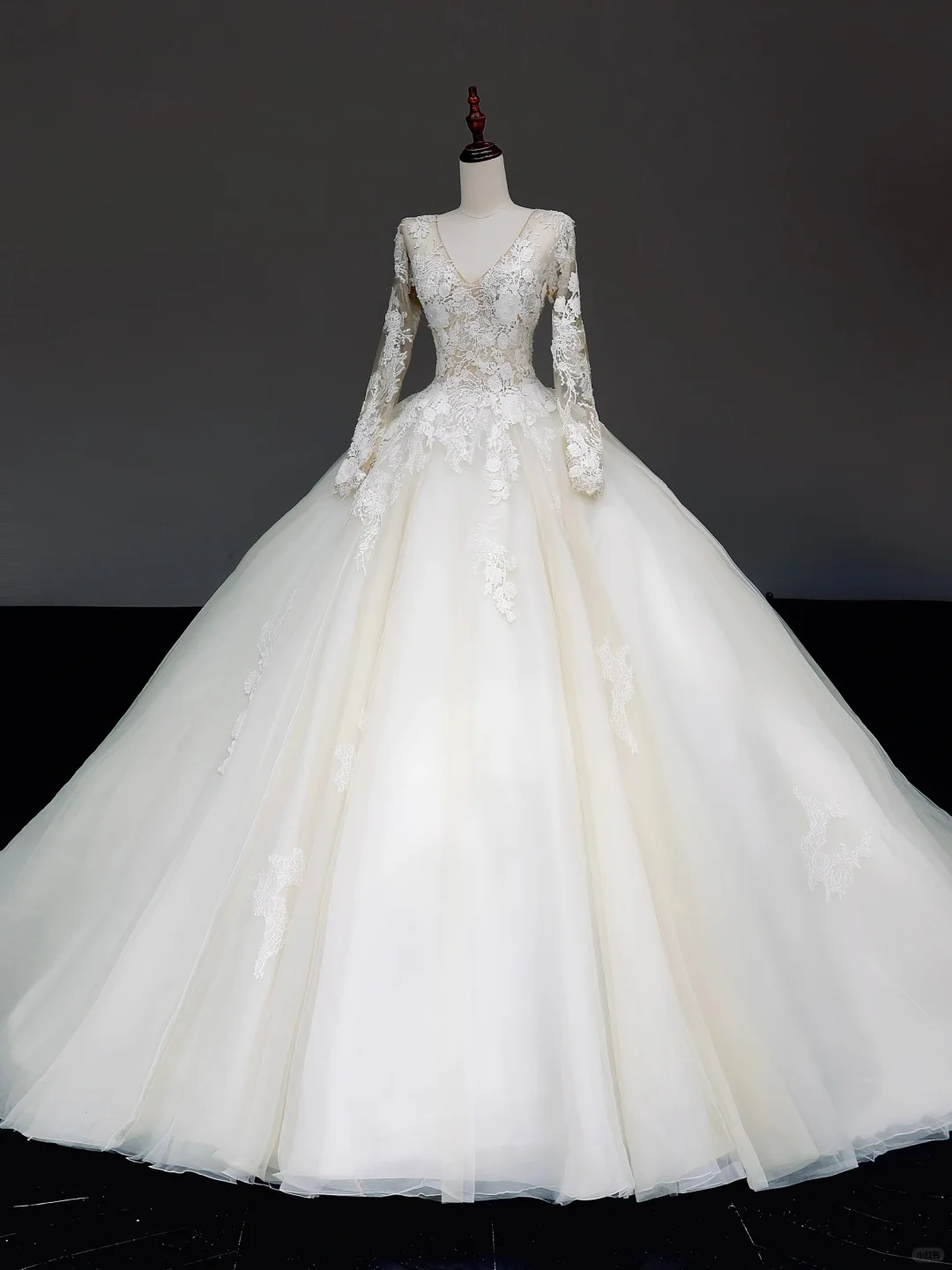 Vestido de novia único, vestido de fiesta, escote en V, mangas largas, encaje blanco, vestidos de novia DP843