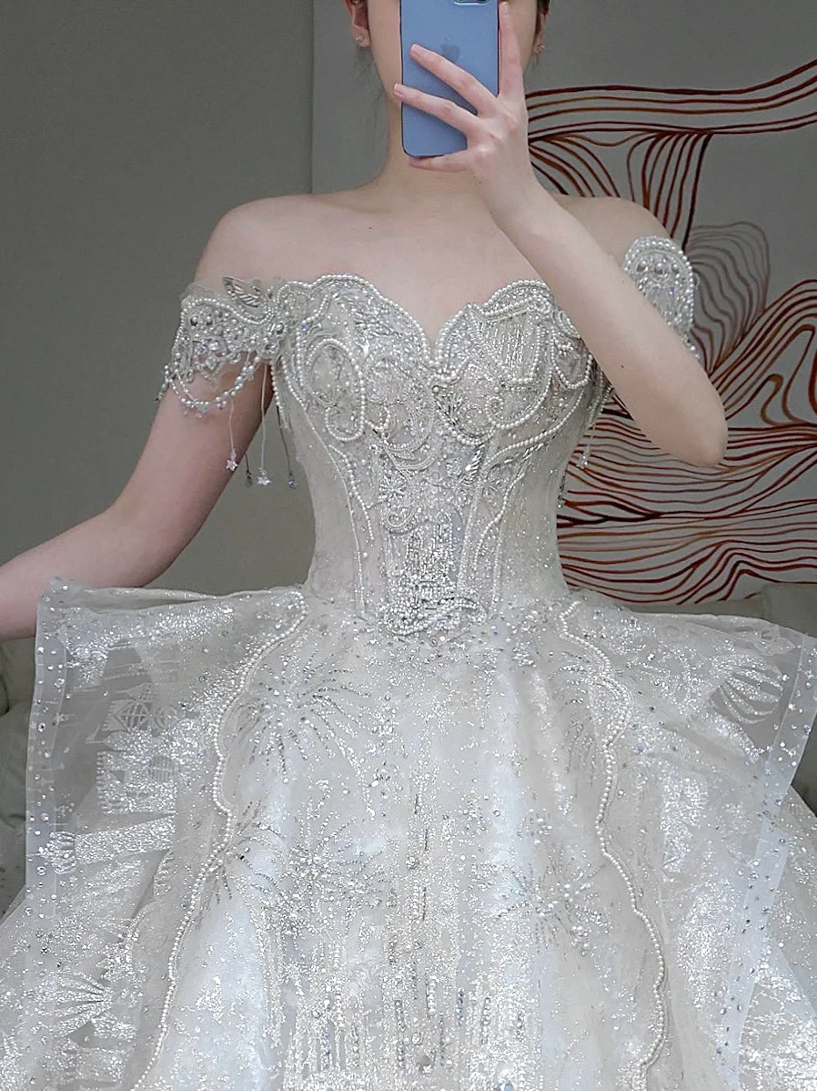 Vestido de novia princesa, sin tirantes, con lentejuelas blancas y cuentas, DP884