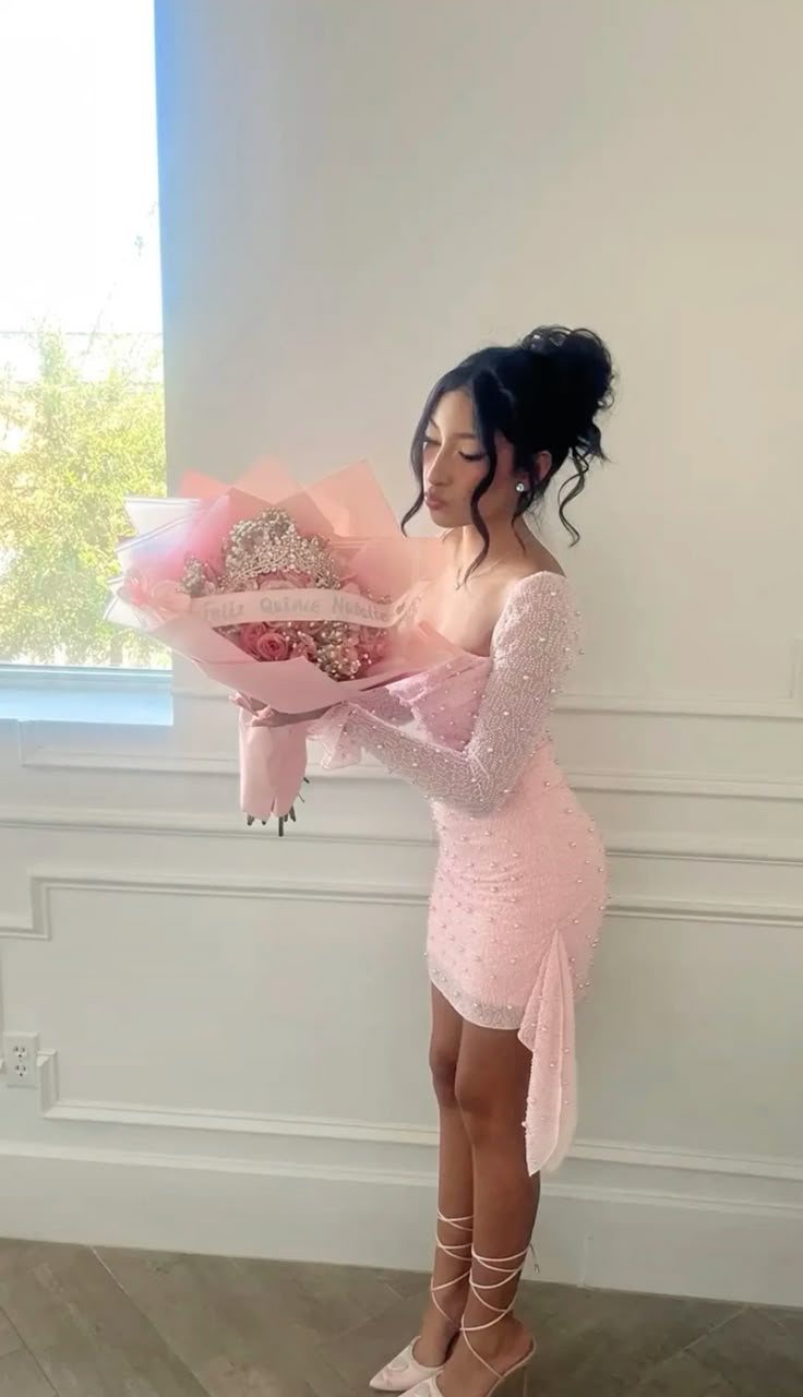 Vestido corto rosa con escote cuadrado y lentejuelas para cumpleaños, ideal para el 19.º cumpleaños, DP982