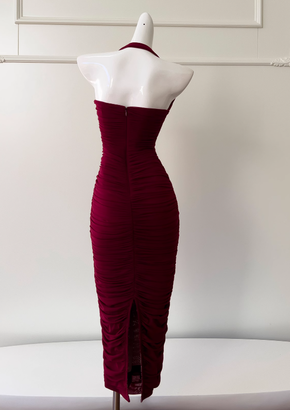 Vestido burdeos ajustado con cuello halter, vestido de noche, vestido de cumpleaños ED01114
