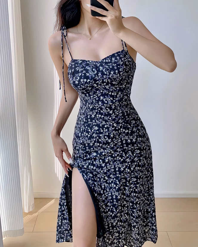 Vestido retro francés azul marino con estampado floral y tirantes con abertura ED01132