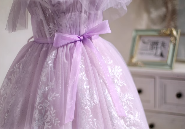 Vestido de fiesta corto de tul con escote en forma de A y encaje morado, vestido de fiesta morado ED01157