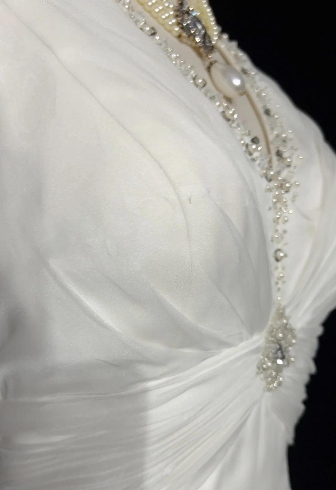 Vestidos de fiesta largos de satén con cuello halter y cuentas, corte sirena blanco, vestidos de novia blancos ED01182