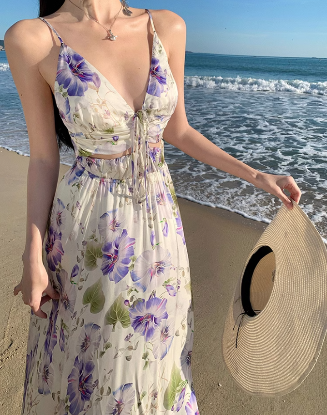 Vestido vintage morado con cuello en V y tirantes estampados ED01195