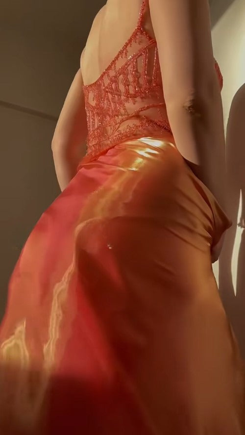 Hermosos vestidos de fiesta de tul con cuentas y tirantes finos en color naranja, elegantes vestidos de graduación ED02051
