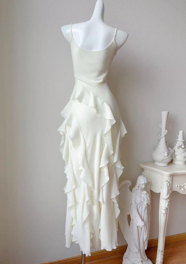 Sweet Birthday Evening Gowns Off-White Spaghetti Straps Chiffon Ruffles A-Line Prom Dresses ED02248