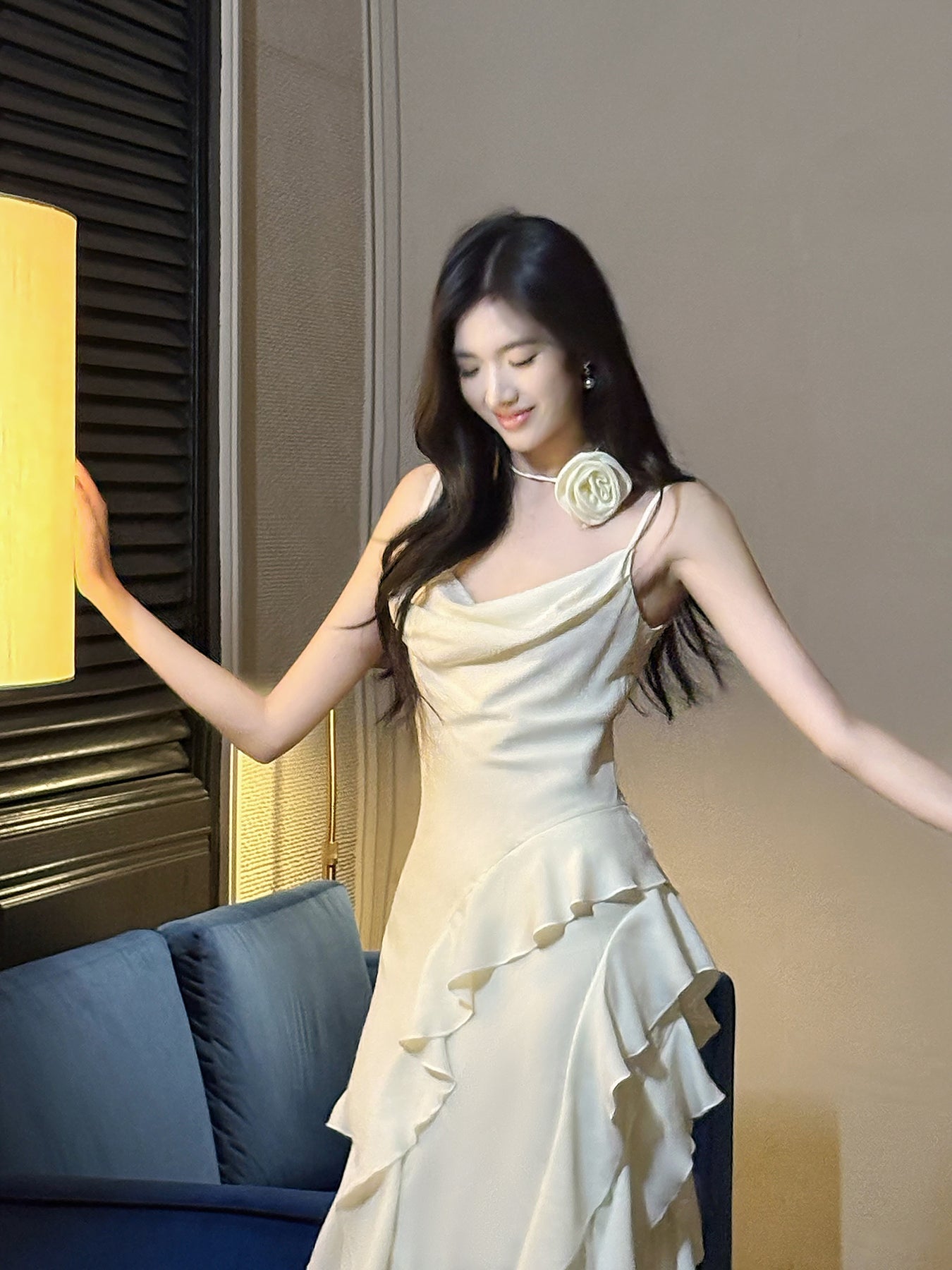 Sweet Birthday Evening Gowns Off-White Spaghetti Straps Chiffon Ruffles A-Line Prom Dresses ED02248