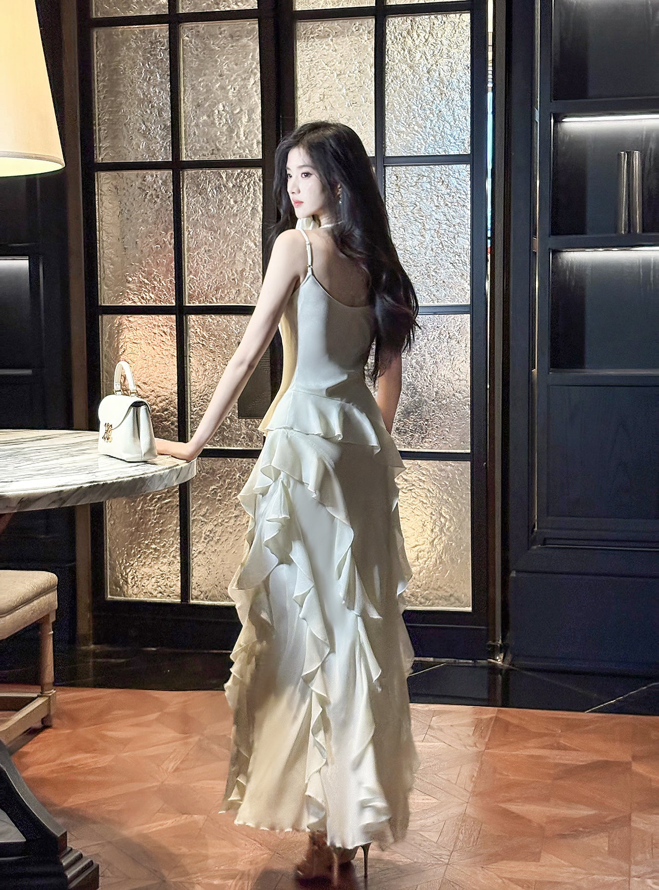 Sweet Birthday Evening Gowns Off-White Spaghetti Straps Chiffon Ruffles A-Line Prom Dresses ED02248