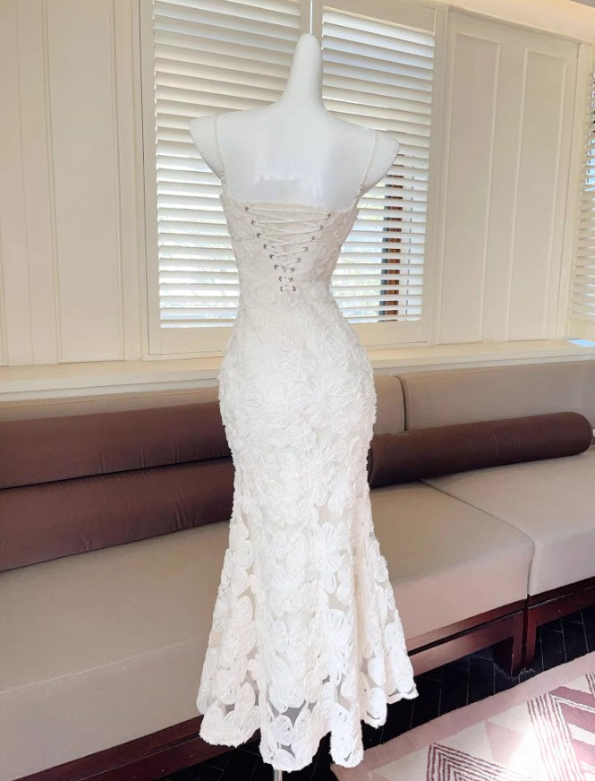 Vestido elegante de fiesta de cumpleaños de sirena con tirantes finos y bordado de flores 3D blanco ED02255