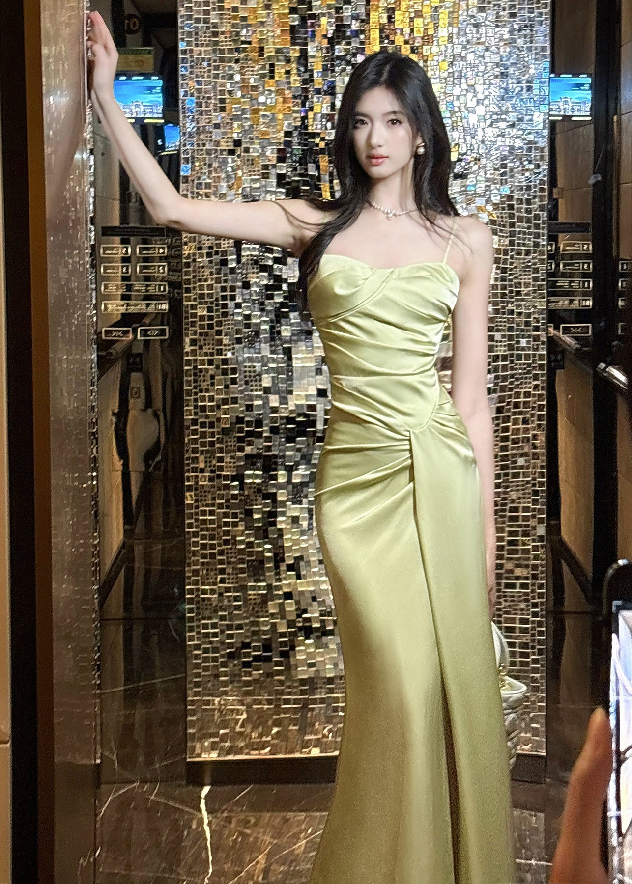 Elegant French Spaghetti Strap Satin Mermaid Evening Gowns ED02262