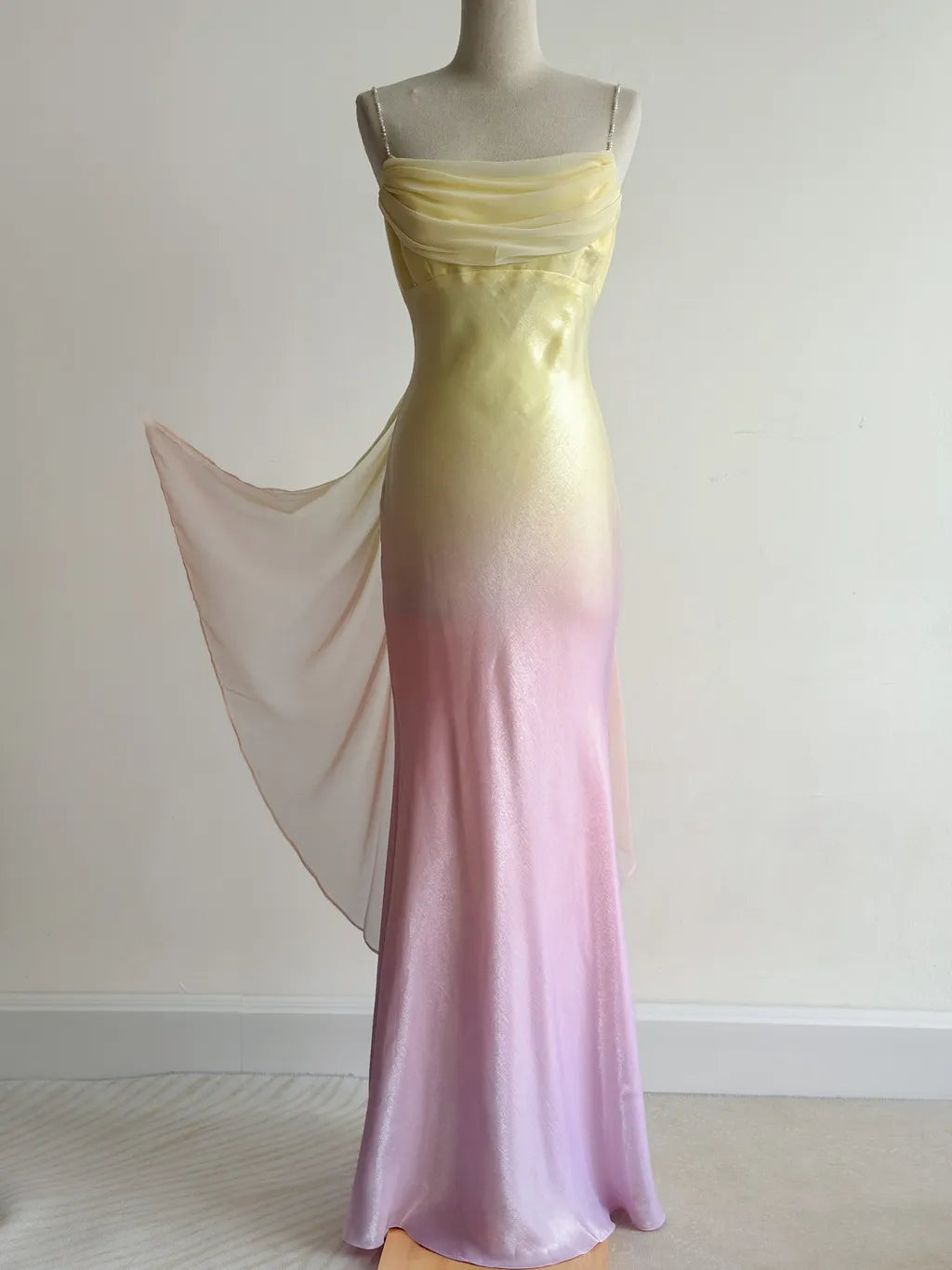 Fairytale Gradient Yellow Pink Spaghetti Straps Mermaid Satin Prom Dresses Vintage Evening Gowns ED02426