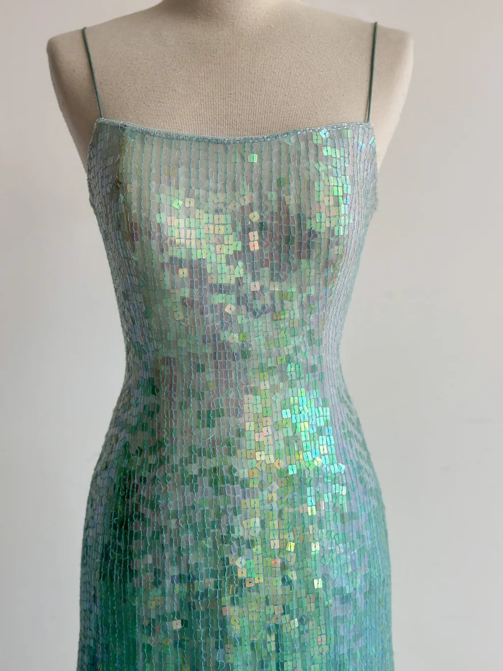 Gorgeous Gradient Jade Spaghetti Strap Sheath Sequins Prom Dresses Backless Evening Gowns ED02427