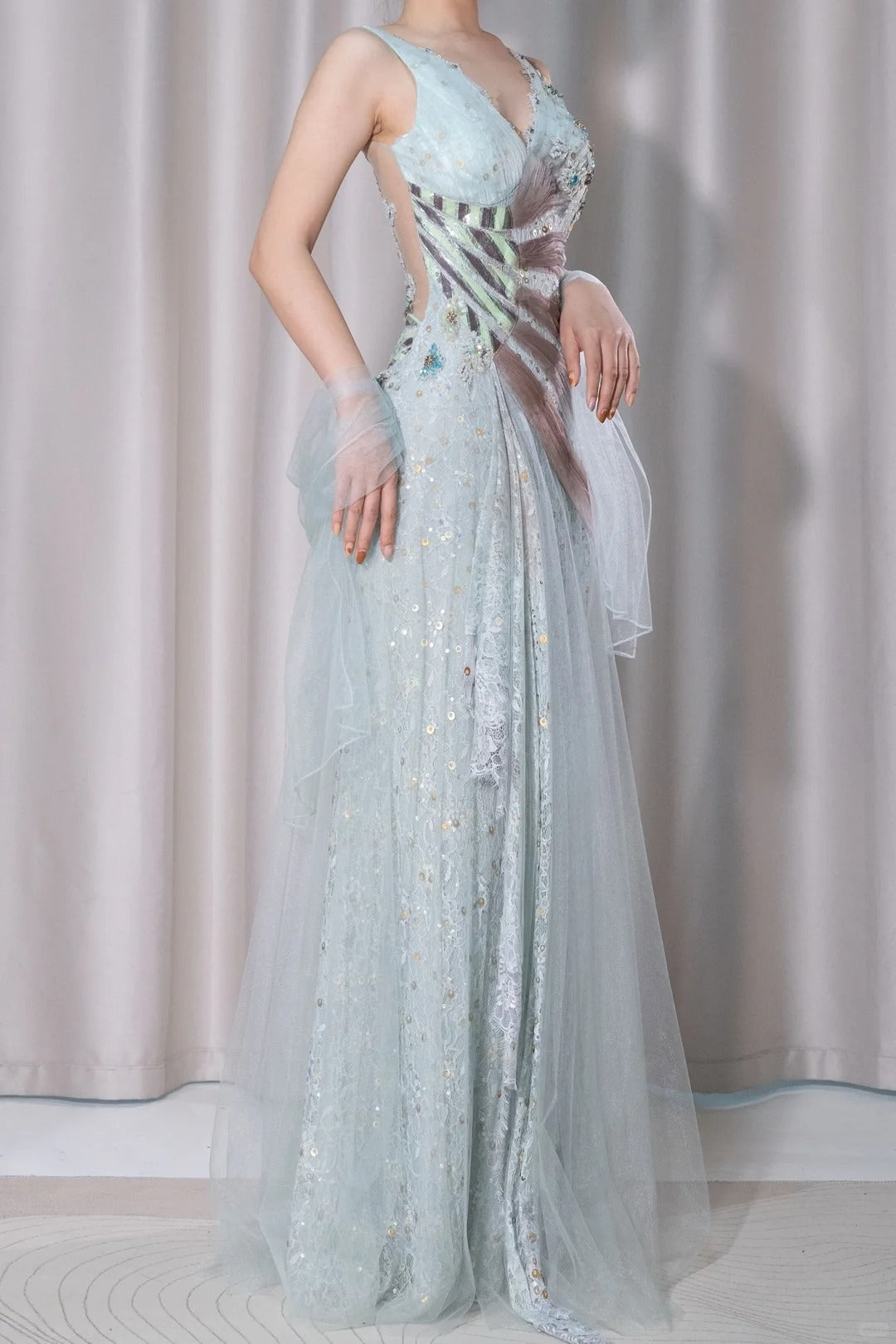 Stunning Light Green V-Neck Tulle A-Line Lace Sequins Prom Dresses Formal Backless Evening Gowns ED02515