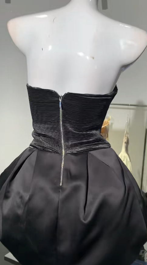Elegante vestido de fiesta negro sin tirantes, corte A, de satén, corto, para regreso a casa, ED02842