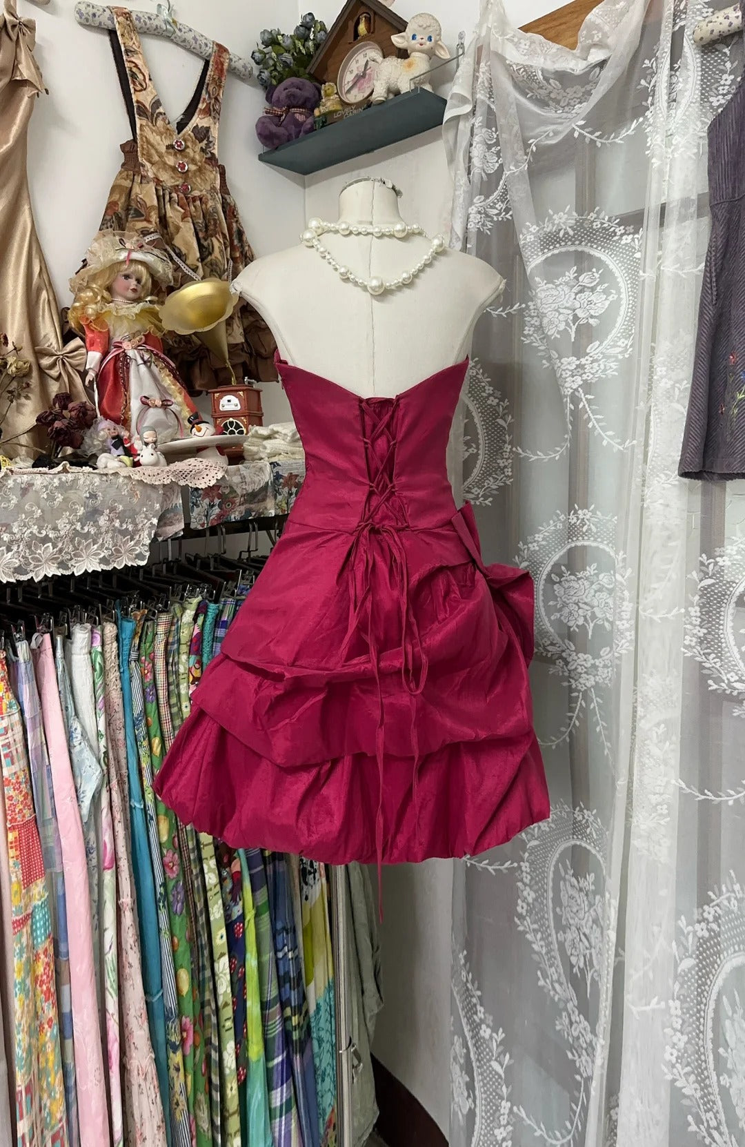 Vestido de fiesta corto de tafetán rojo vintage sin tirantes, corte A, clásico, para regreso a casa, ED03205