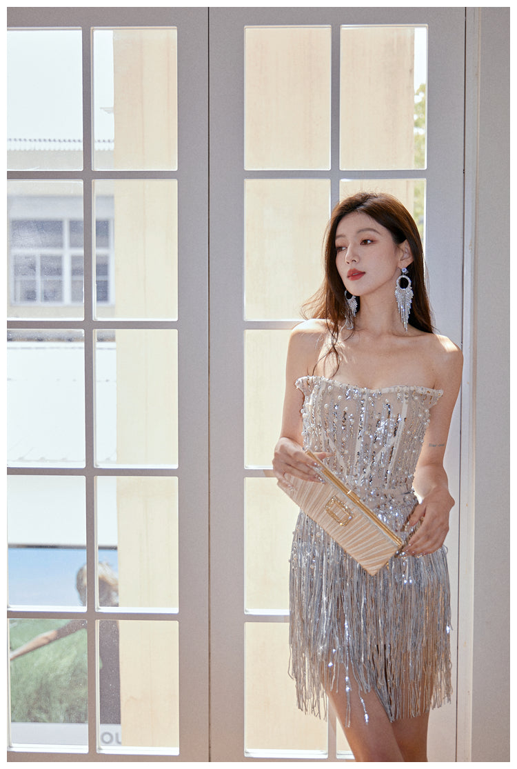 Gorgeous Sheath Strapless Beaded Short Evening Dress Glitter Homecoming Dress With Tassels ED03279