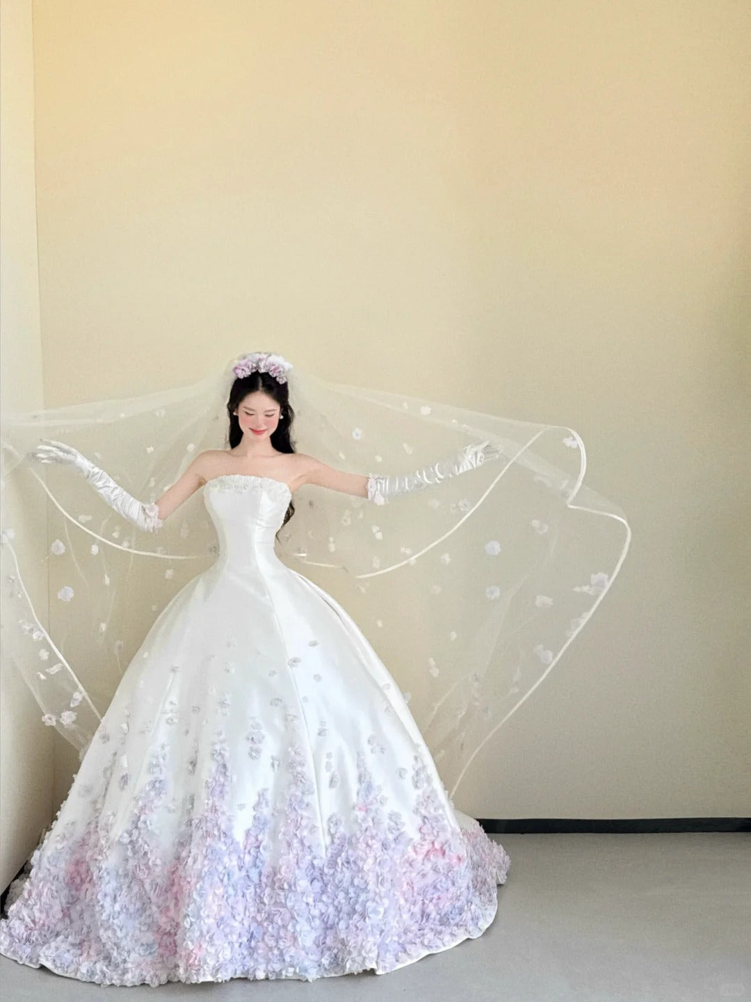 Elegante vestido de quinceañera blanco largo sin tirantes, con apliques, para novia, ED03571