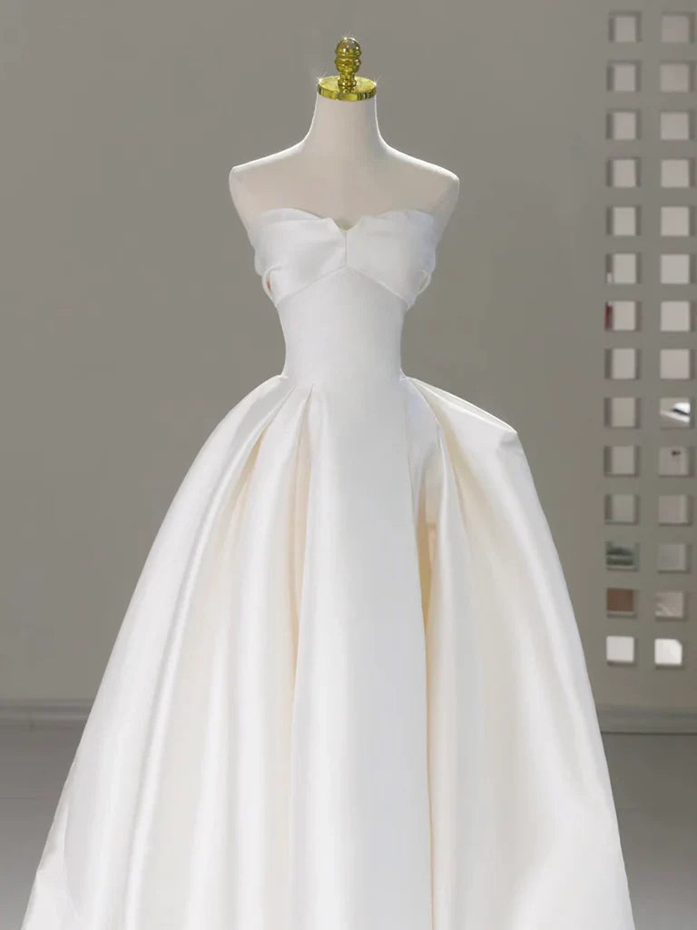 Vestido de fiesta largo de satén blanco con escote en forma de A y escote corazón ED037