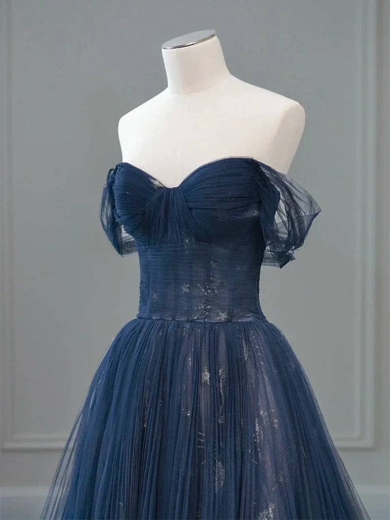 Vestido de fiesta largo azul oscuro con encaje de tul y hombros descubiertos ED062