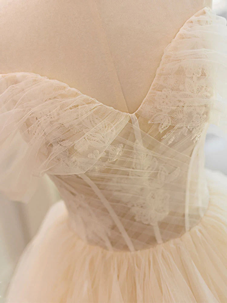 Vestido de novia largo de tul con escote corazón color champán y encaje, ED0886