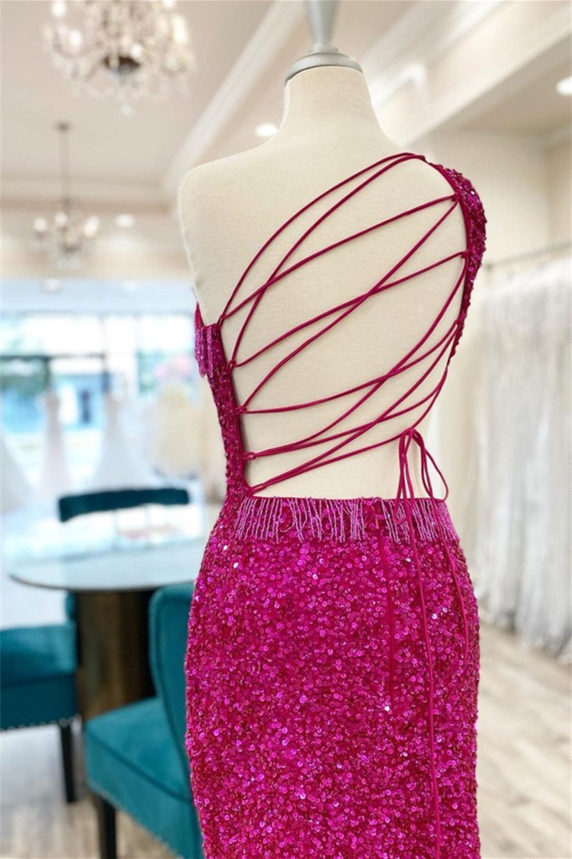 Vestido de fiesta fucsia de un solo hombro con cordones, lentejuelas y borlas