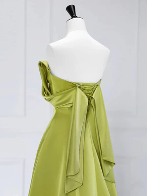 Elegante vestido de fiesta largo de satén verde con hombros descubiertos y corte en A, vestido de noche formal largo GG026