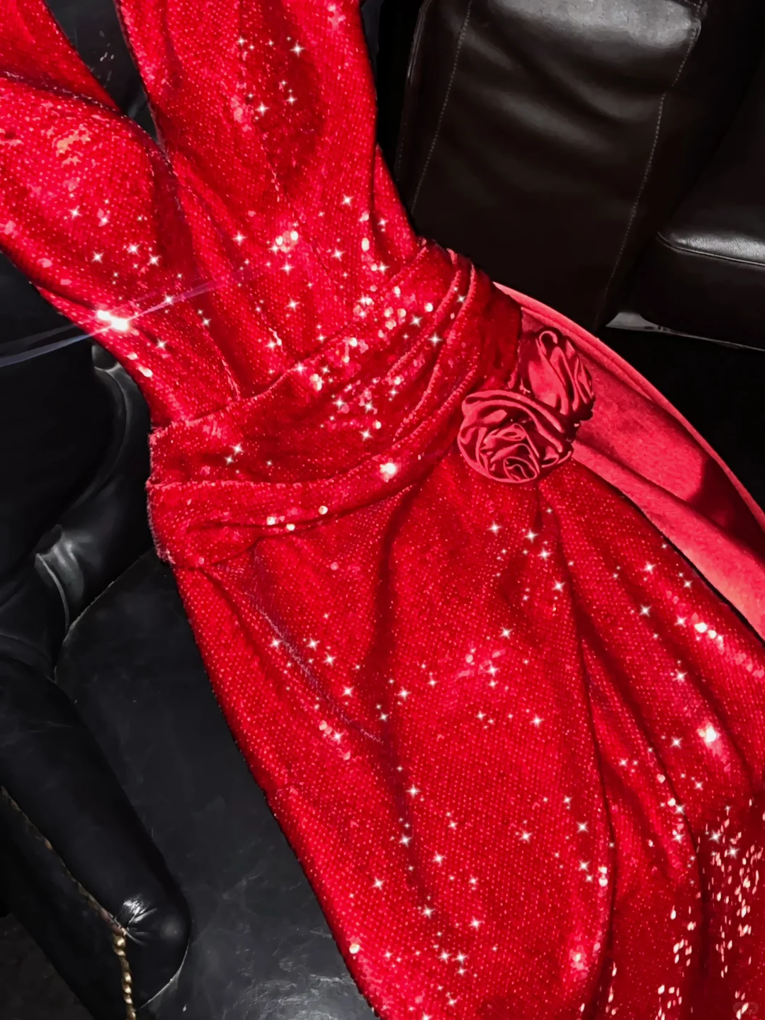 Vestido largo de satén rojo con lentejuelas y escote en V, corte A, sexy, para fiesta de graduación o de noche, GG2726