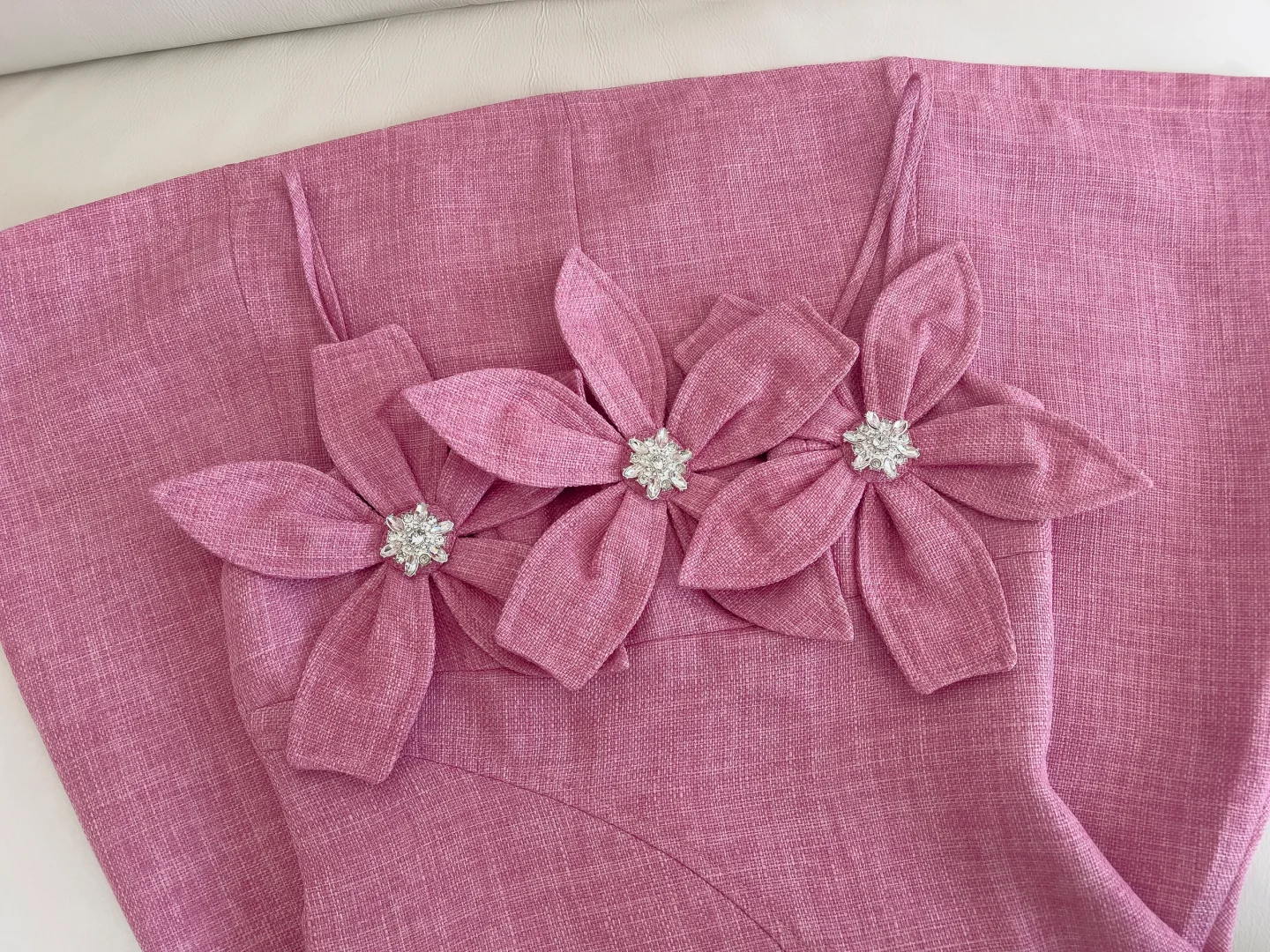 Elegante vestido de fiesta corto de satén con tirantes finos y flores, vestido de fiesta, vestido de cumpleaños GG2778
