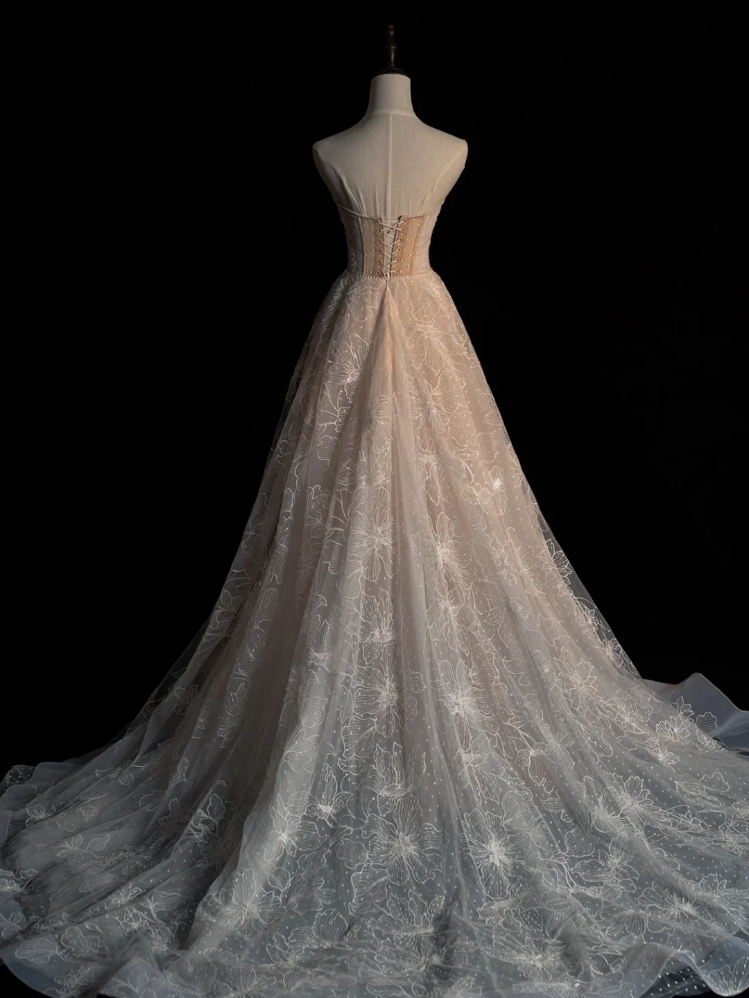 Impresionante vestido de fiesta largo de tul con encaje y corte en A, sin tirantes, GG2897