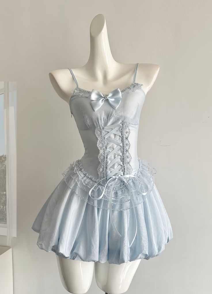 Vestido de fiesta corto de satén azul pálido con tirantes finos, corte A, para regreso a casa y cumpleaños GG3291