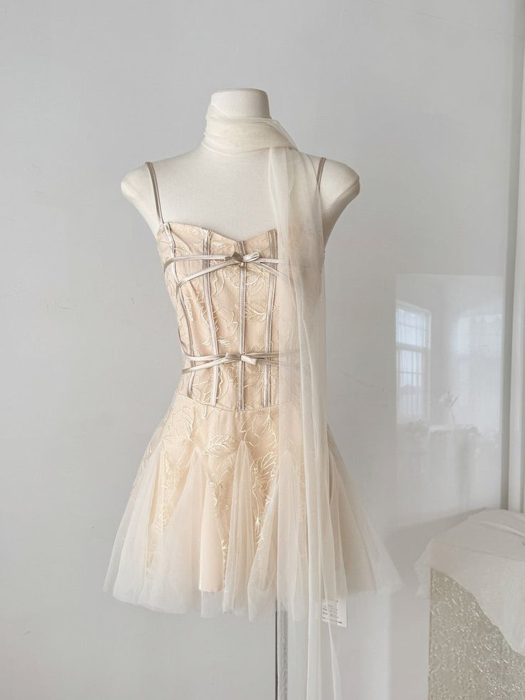 Vestido corto elegante de tul satinado con escote en A y tirantes finos, para fiesta de bienvenida y cumpleaños, GG3335