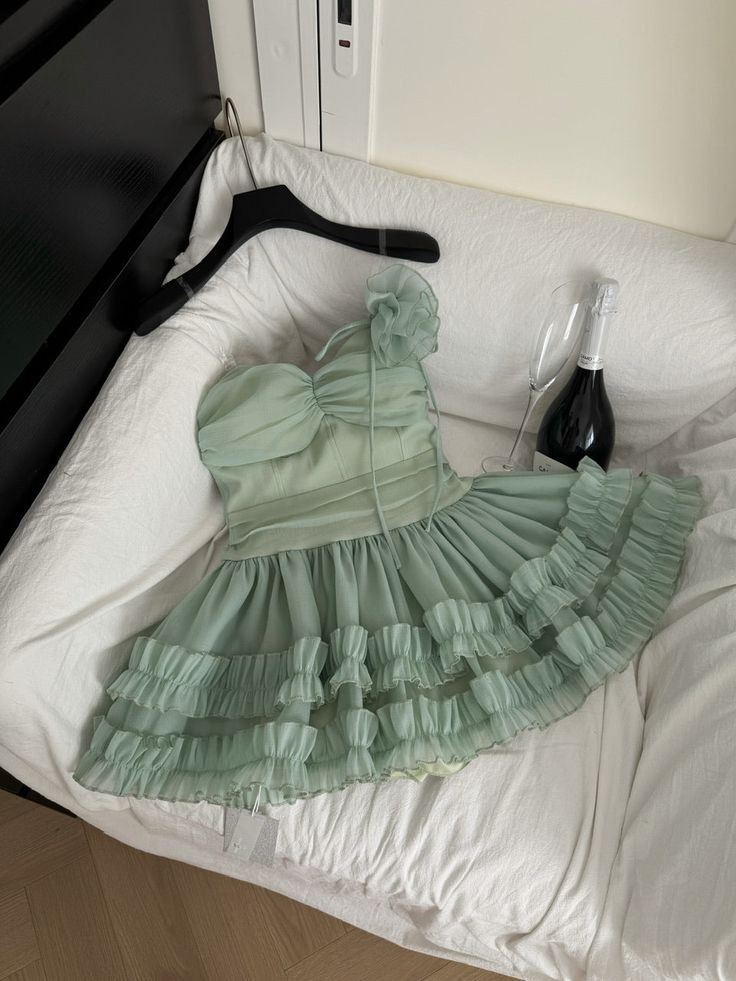 Vestido corto elegante de gasa con tirantes finos, corte A, para fiesta de bienvenida y cumpleaños GG3354