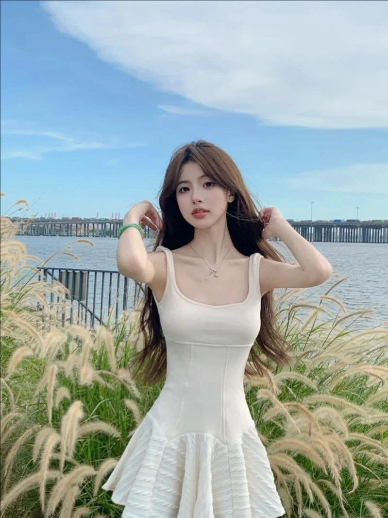 Elegante vestido de fiesta corto de satén con corte en A y corte cuadrado, para verano, para 16 cumpleaños, GG3946