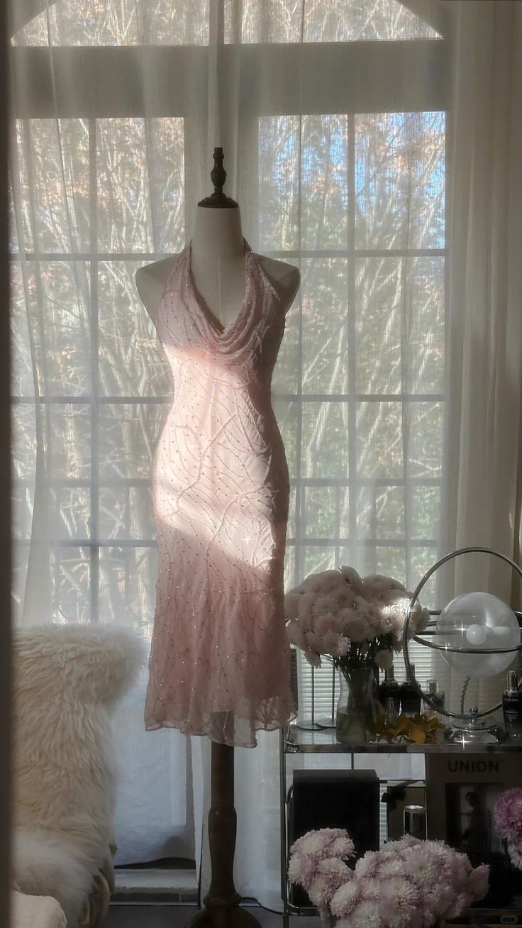 Impresionante vestido de fiesta corto de sirena con cuello halter, satén rosa, tul y lentejuelas, sin espalda, para celebrar 18 cumpleaños en verano, GG3956