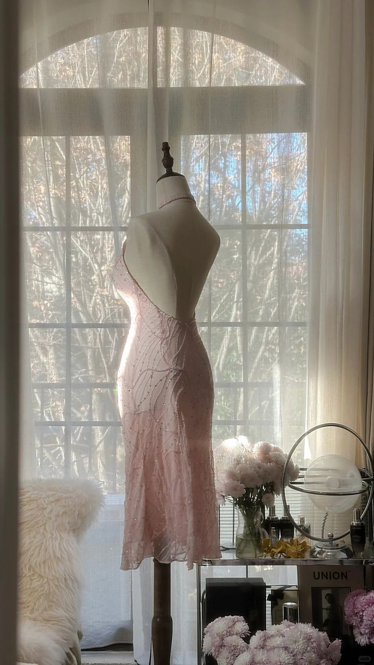 Impresionante vestido de fiesta corto de sirena con cuello halter, satén rosa, tul y lentejuelas, sin espalda, para celebrar 18 cumpleaños en verano, GG3956